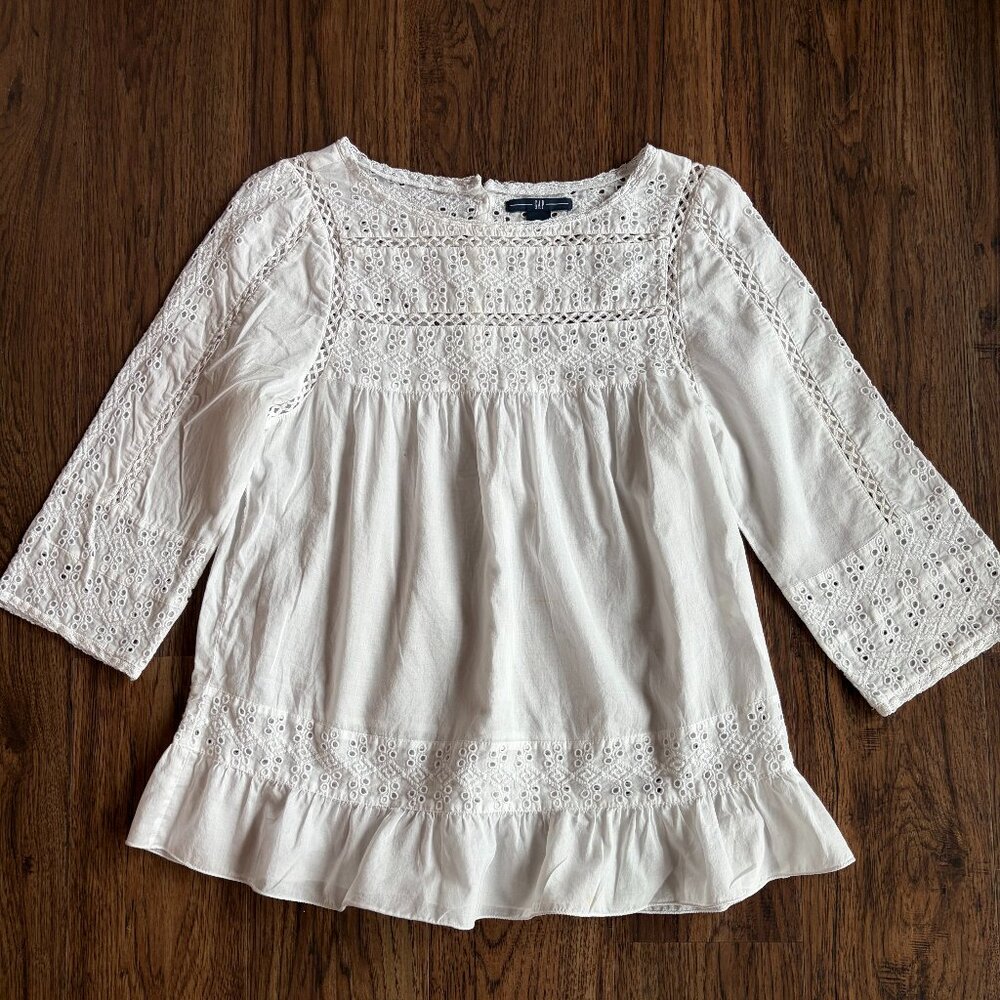 GAP cotton white eyelet lace blouse Medium - Picture 2 of 11
